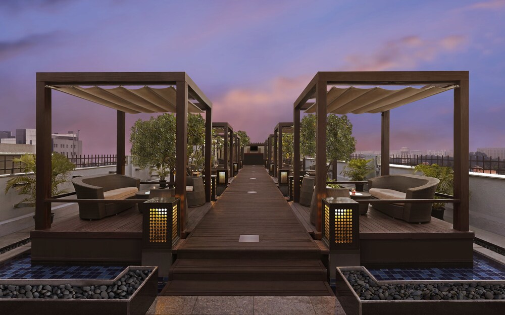 Hotel Lounge
