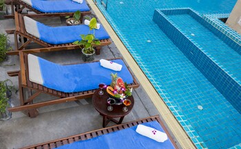Indoor/Outdoor Pool