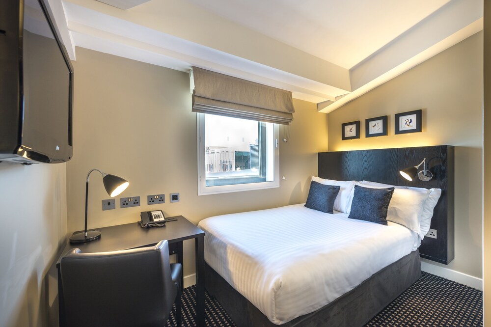 In-Room Kitchenette