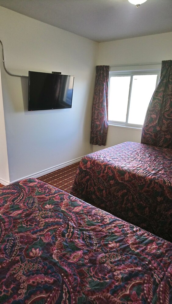 Guestroom View