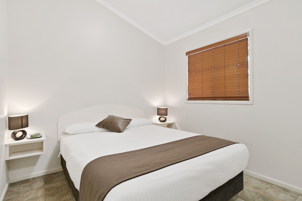 Standard Studio Room Sleeps 2 - Guestroom