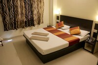 Deluxe Room (Non AC)