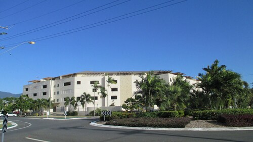 Edge Apartments Cairns