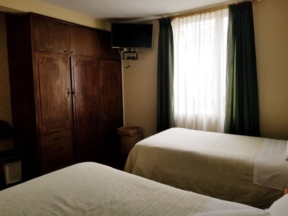 Guestroom