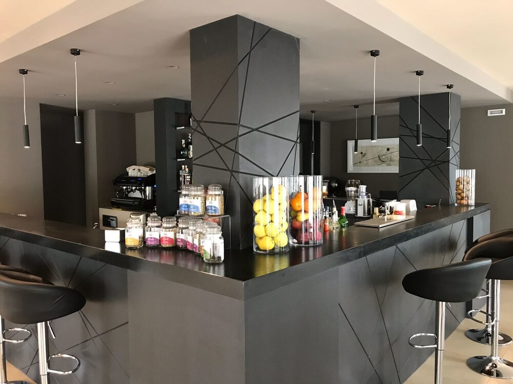 Hotel Lounge
