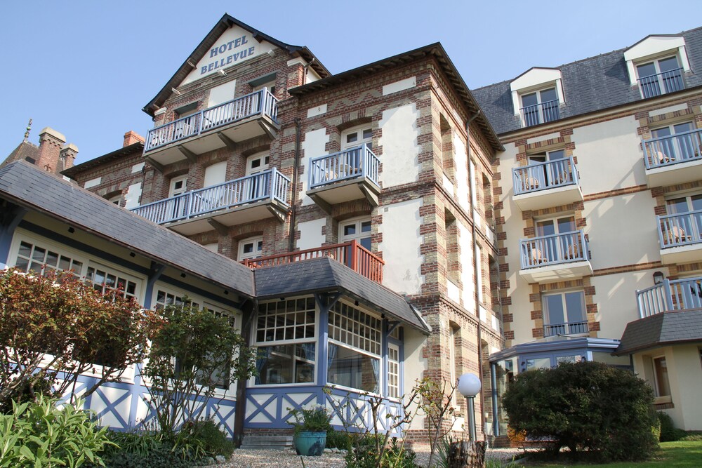 Hotel Front