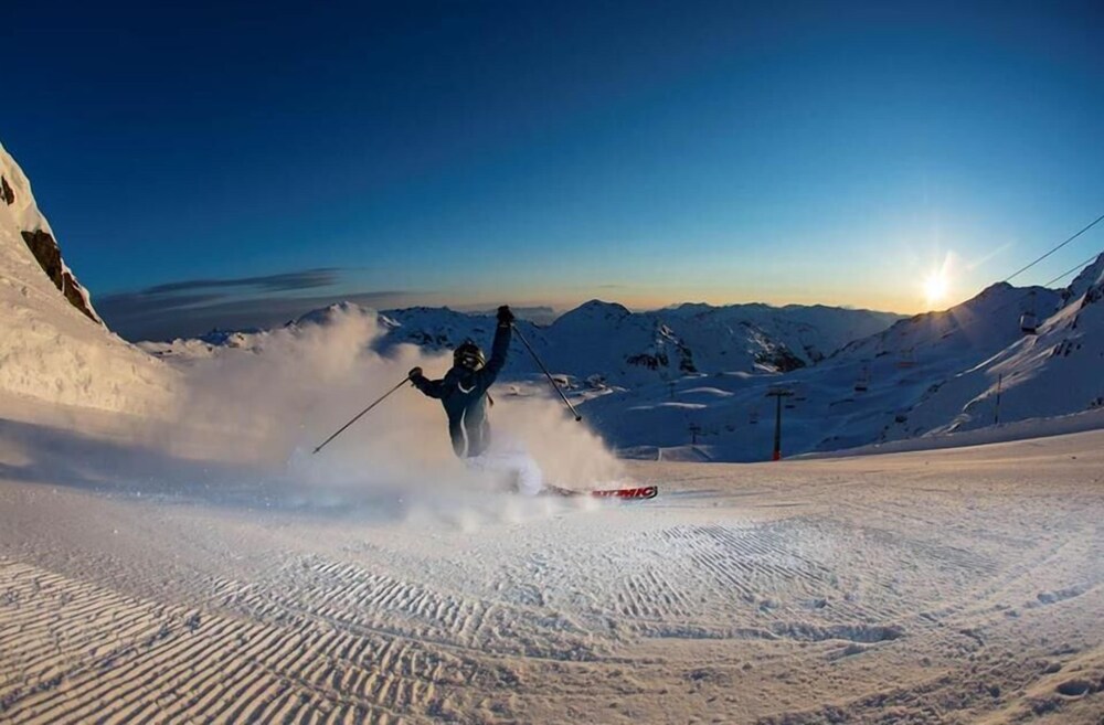 Snow and Ski Sports