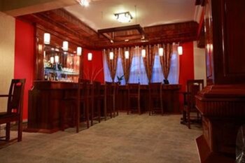 Hotel Bar