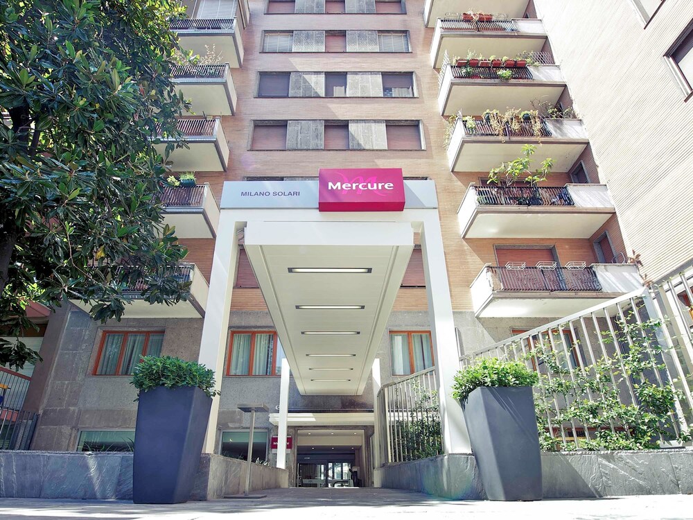 Hotel Front