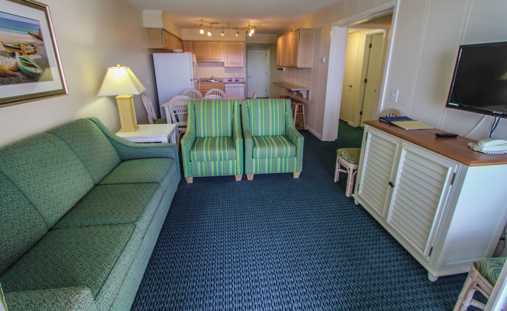 Condo, 2 Bedrooms - Living Room