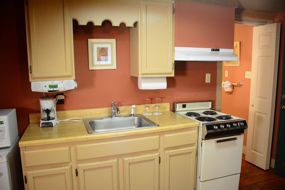 In-Room Kitchenette