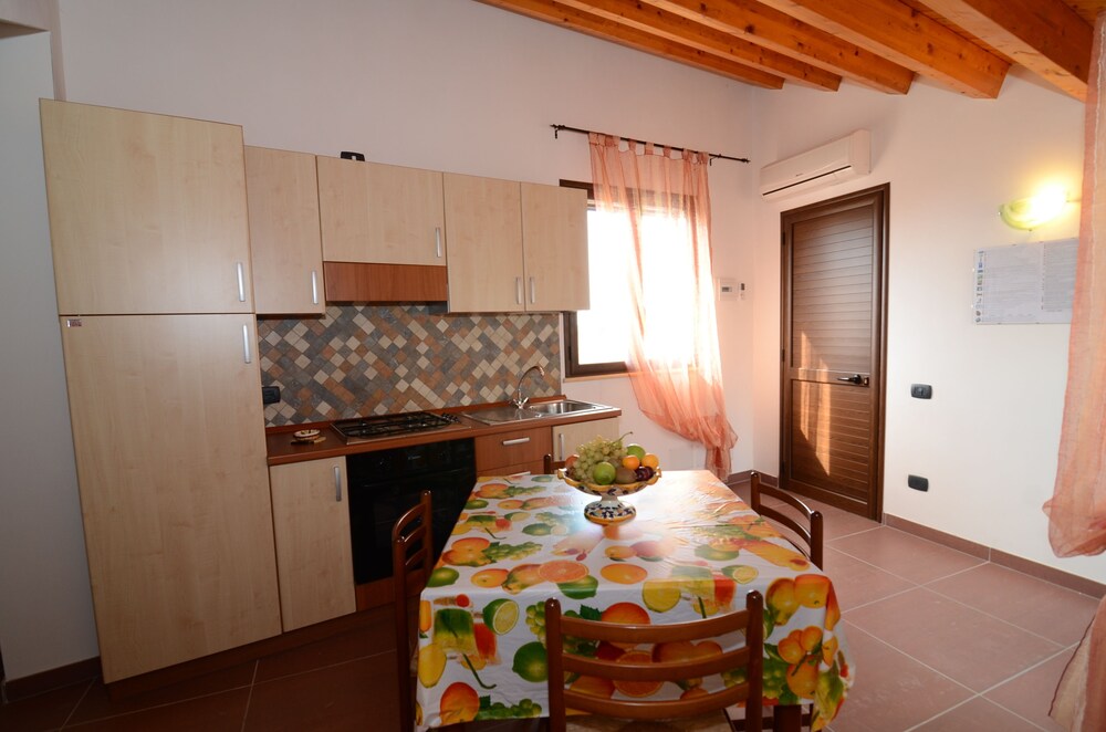 Apartment, 1 Bedroom (For 5 People) - In-Room Kitchenette