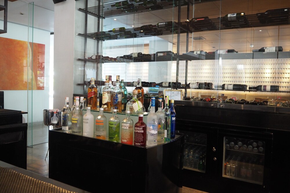 Hotel Bar