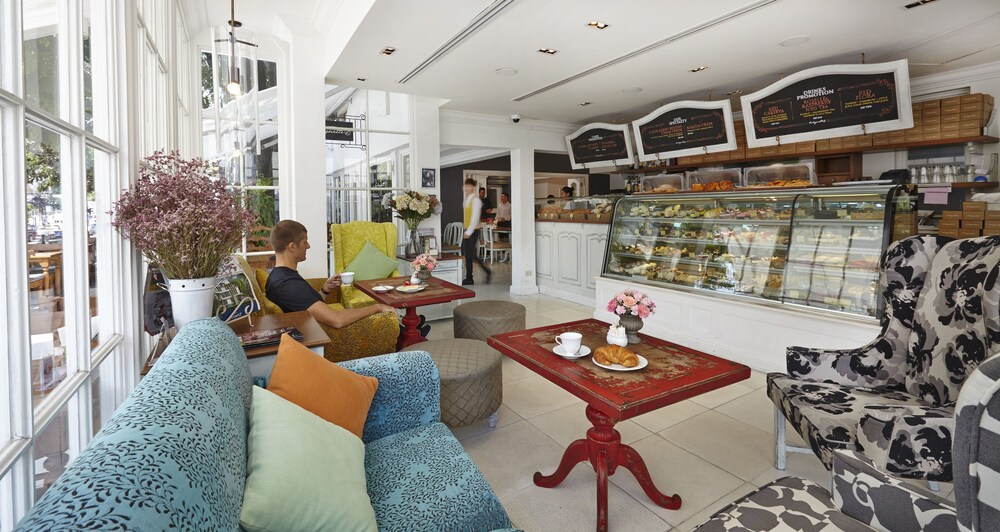 Cafe
