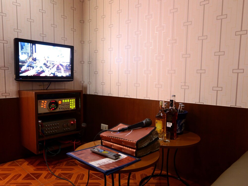 Karaoke Room