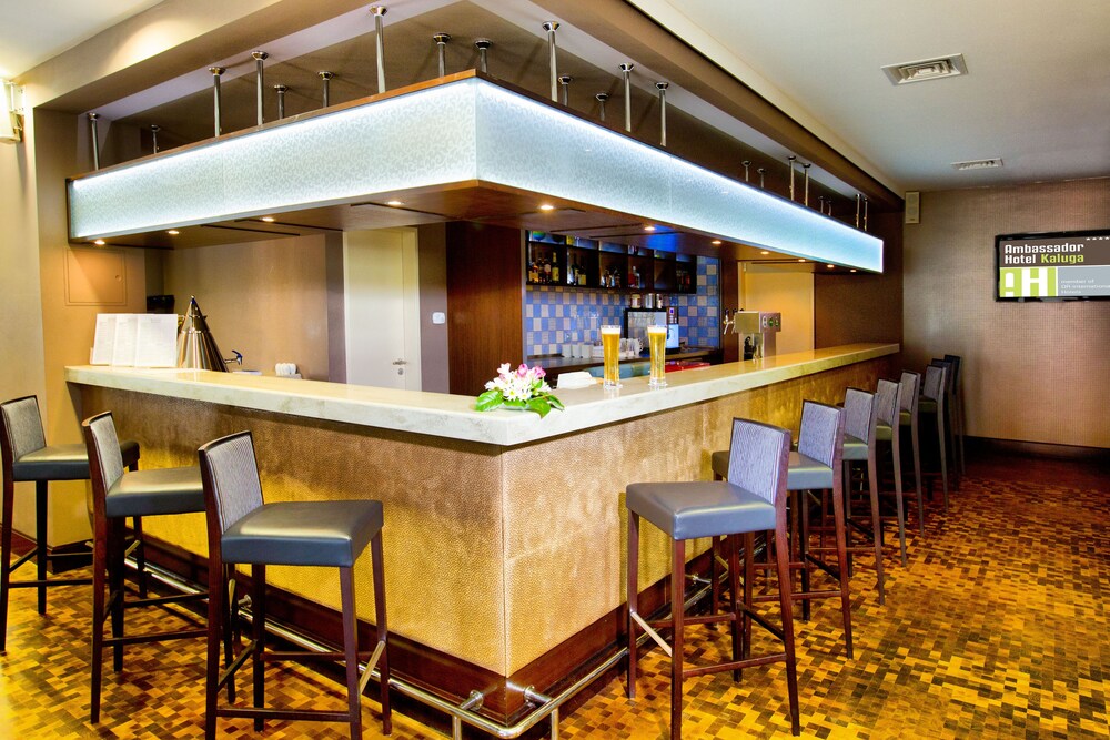 Hotel Bar