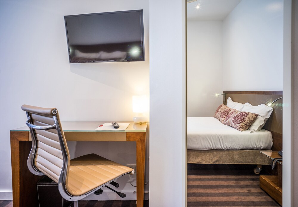 In-Room Business Center