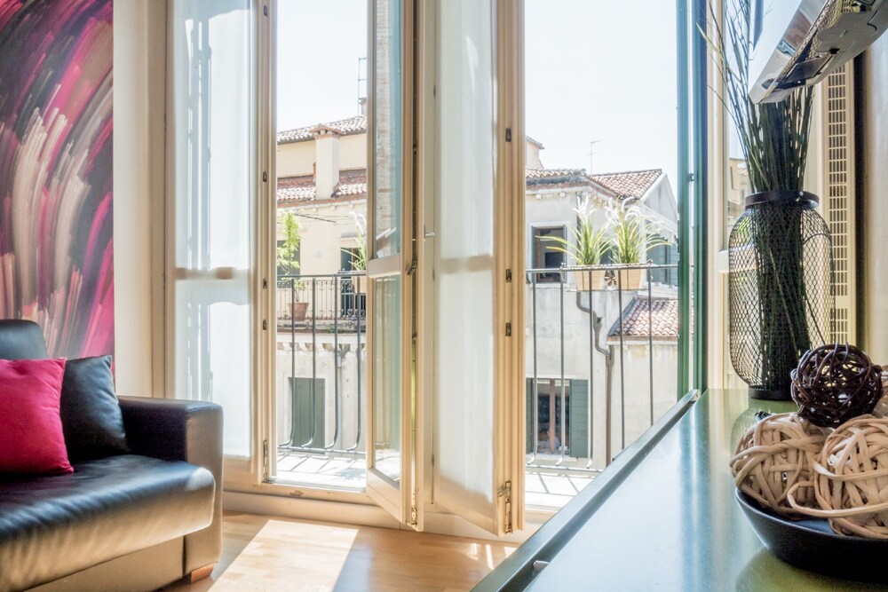 Standard Apartment, 2 Bedrooms (Apt 3) - Guestroom