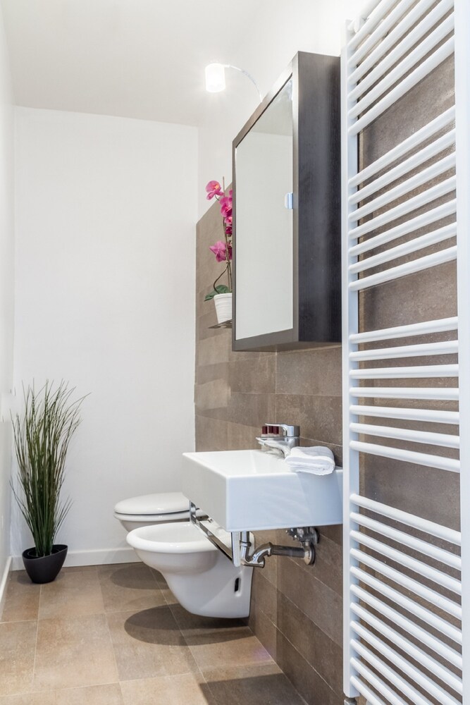 Standard Apartment, 2 Bedrooms (Apt 3) - Bathroom