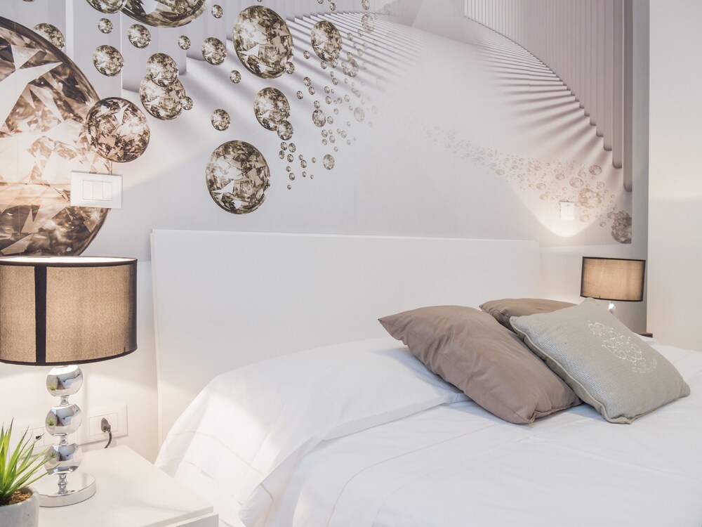 Apartment, 4 Bedrooms - Guestroom