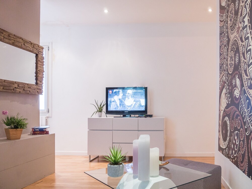 Apartment, 4 Bedrooms - In-Room Amenity