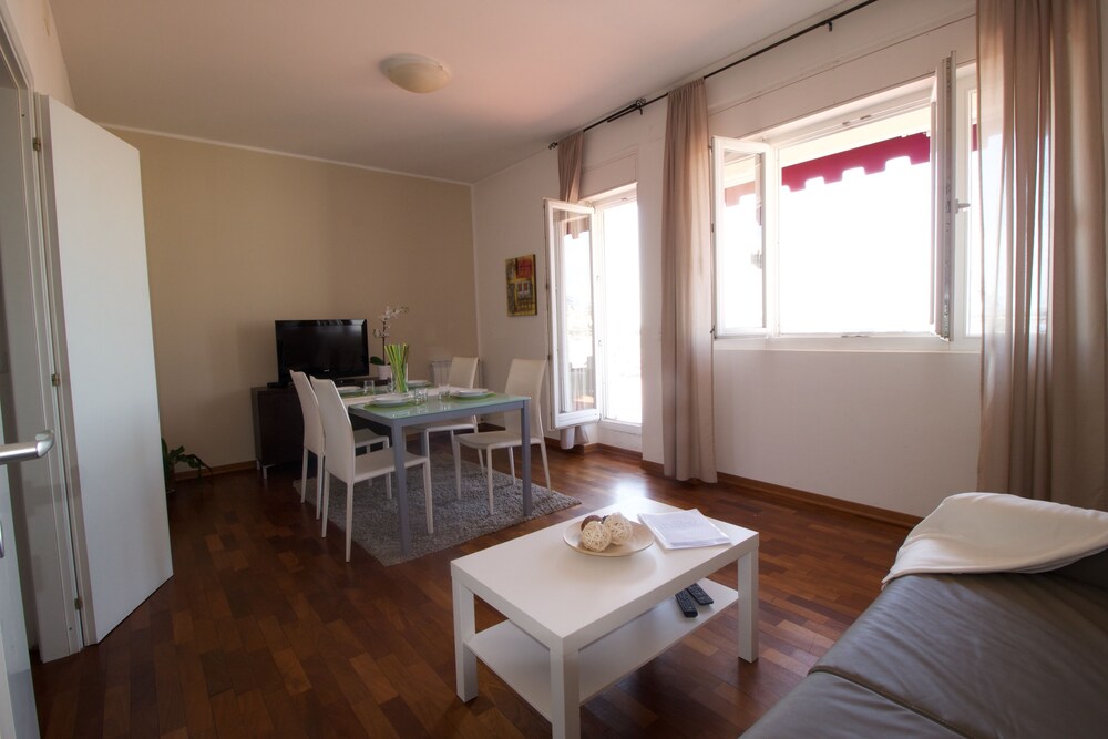Apartment, Ocean View - Guestroom