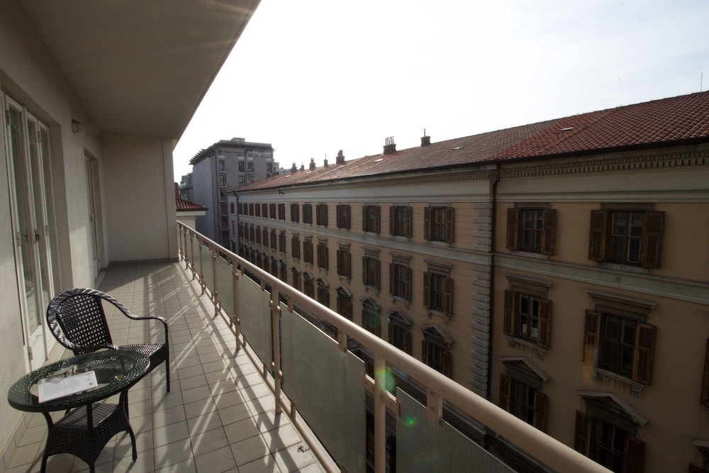 Apartment, Balcony - Guestroom