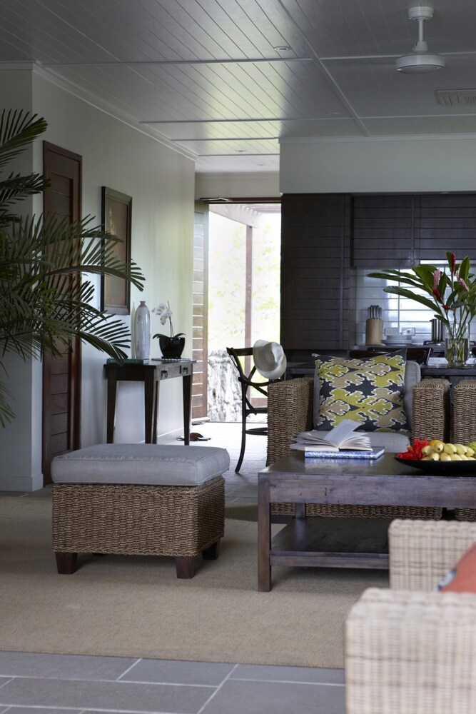 Villa, 2 Bedrooms - Guestroom