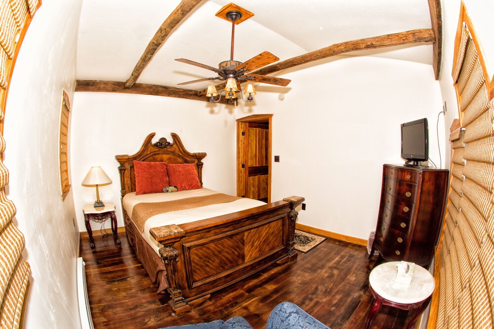 Premium Cottage, 2 Bedrooms - Guestroom