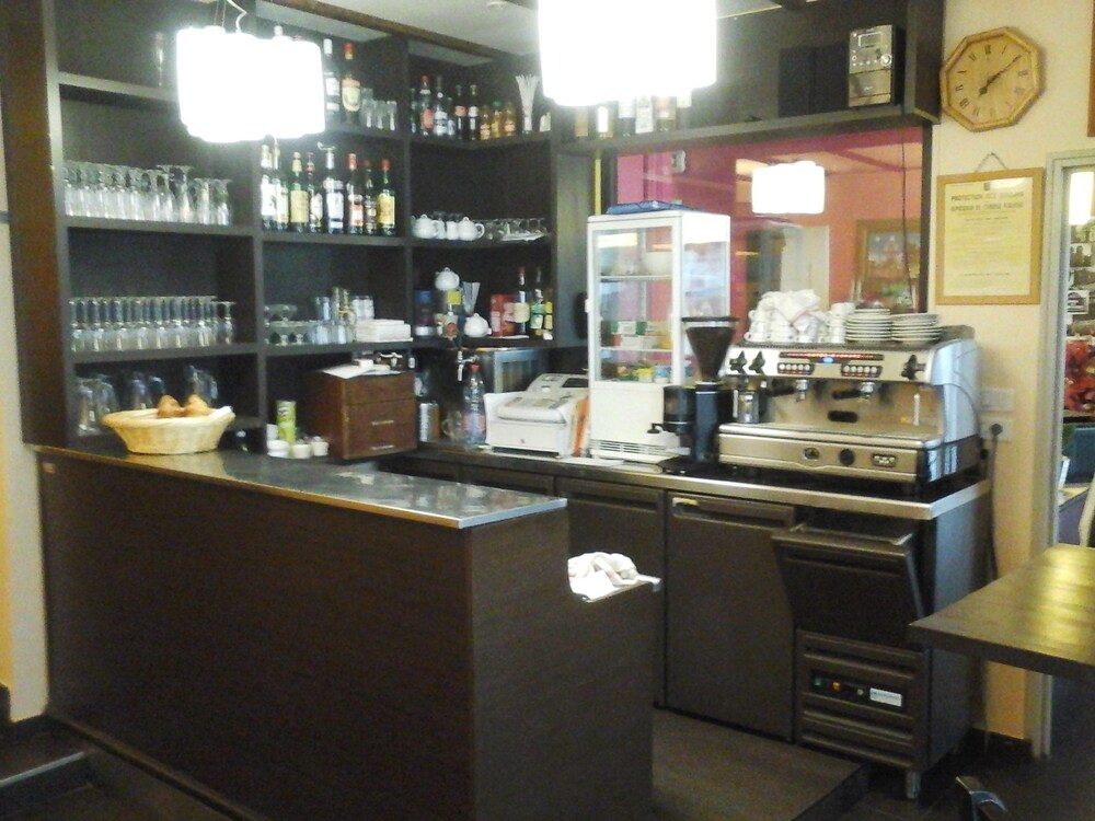 Hotel Bar