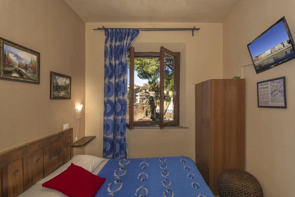 Guestroom View