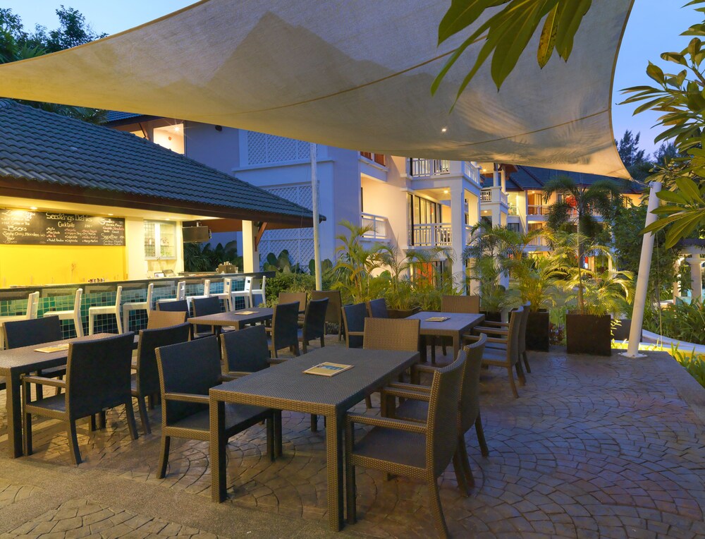 Hotel Bar