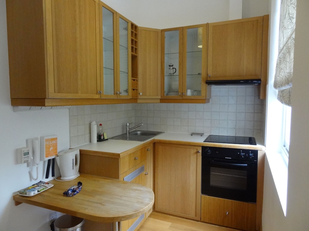 Executive Studio - In-Room Kitchen