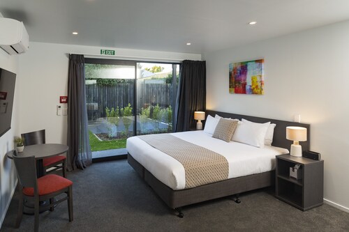 Carnmore Hagley Park