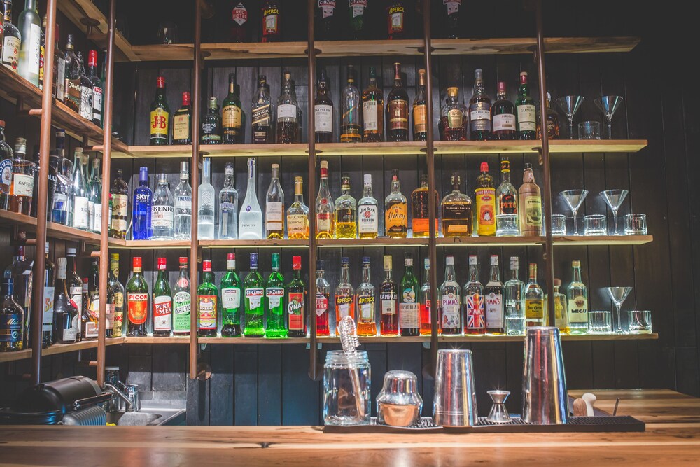 Hotel Bar