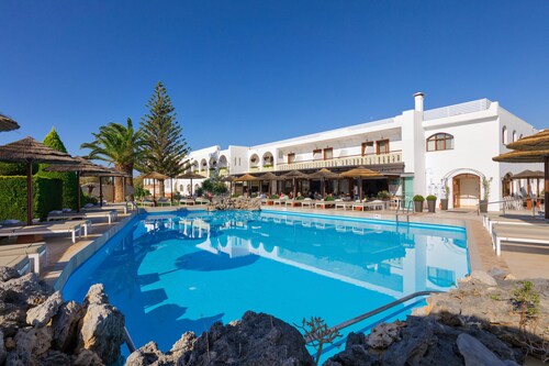 Alianthos Garden Hotel