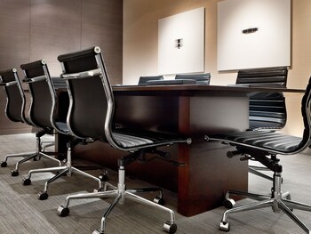 Executive Lounge