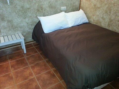 Studio for 2 adults and 1 child - Guestroom