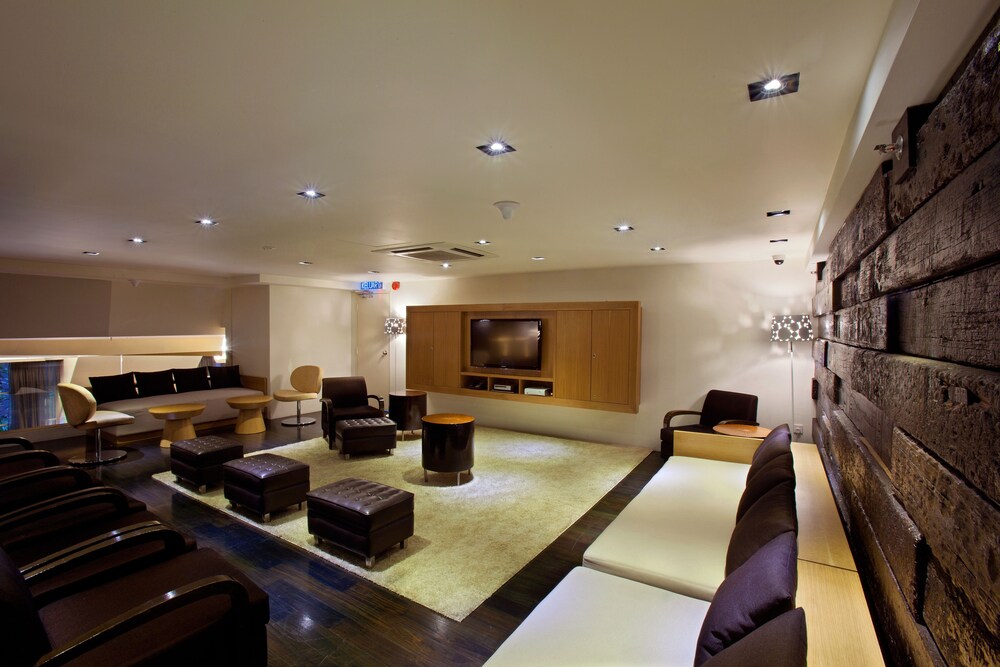 Executive Lounge