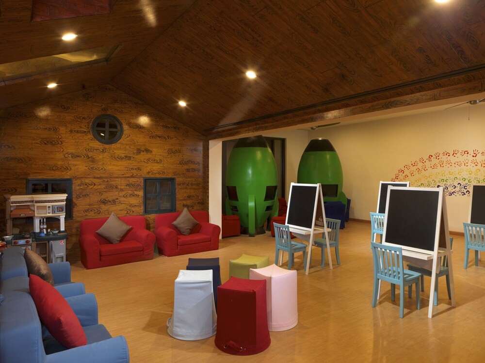 Childrens Play Area - Indoor