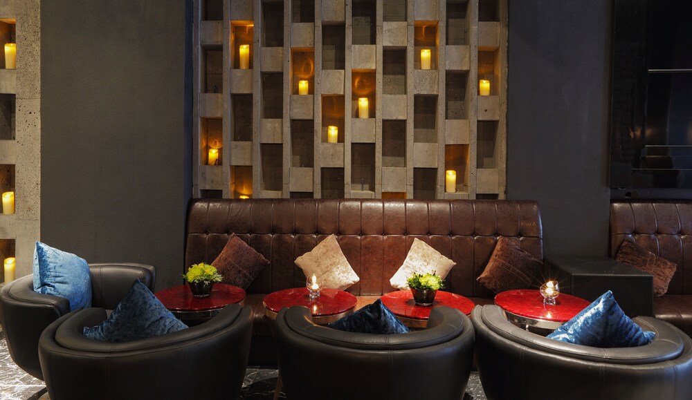 Hotel Lounge