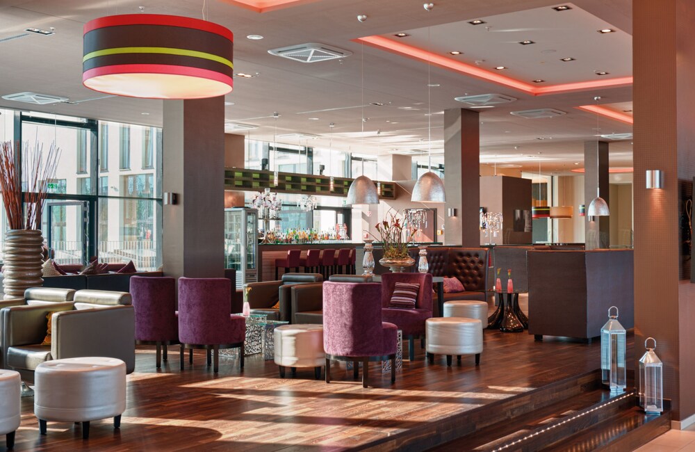 Lobby-Lounge