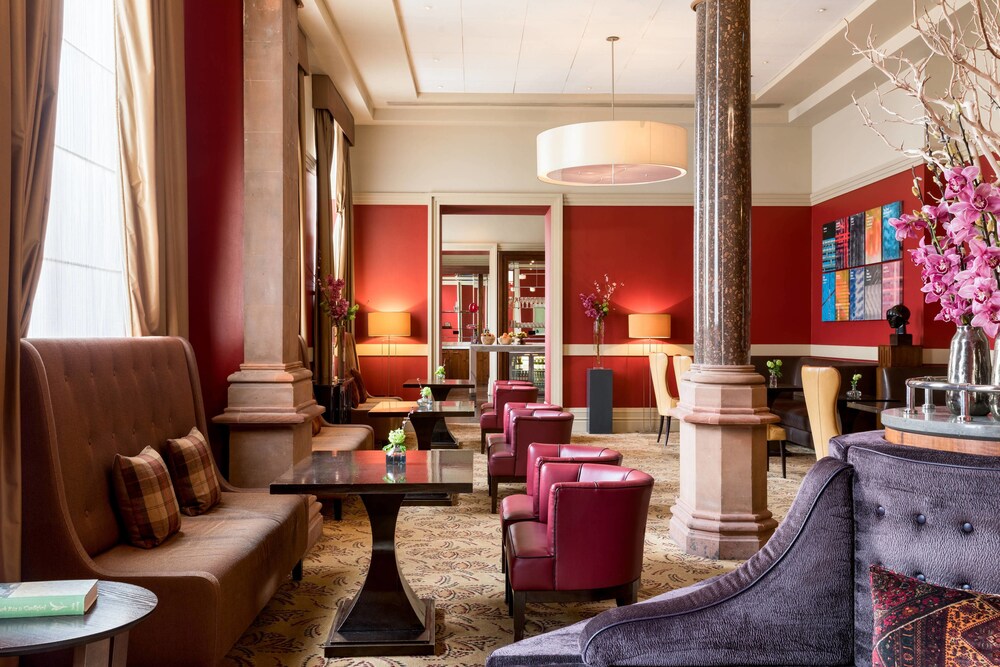 Executive Lounge