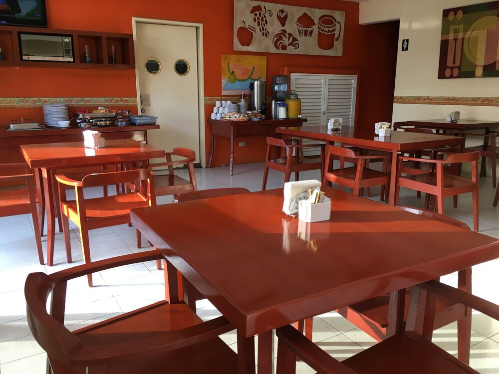 Breakfast area, Hotel Plaza Cozumel