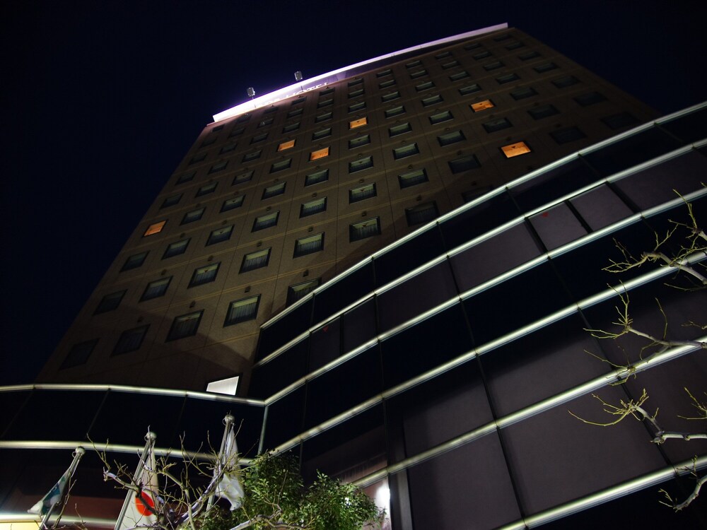 Hotel Front - Evening/Night