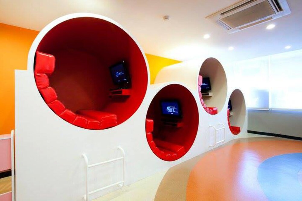 兒童遊樂區 - 室內