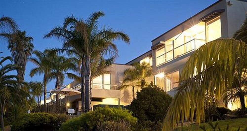 Hotel Front - Evening/Night