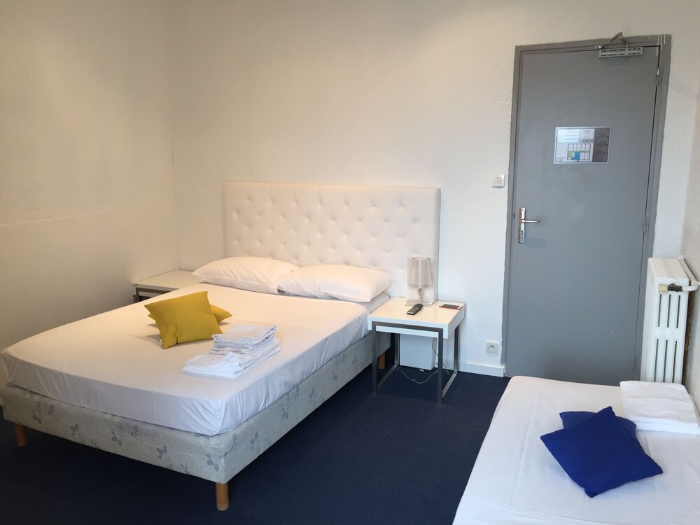 Guestroom