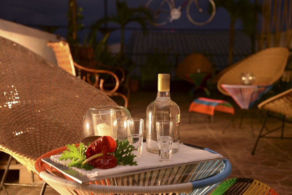Hotel Bar