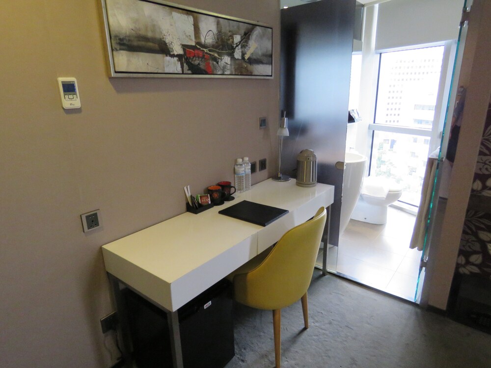 In-Room Business Center